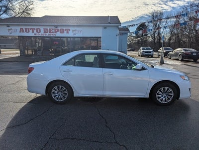 2014 Toyota Camry LE